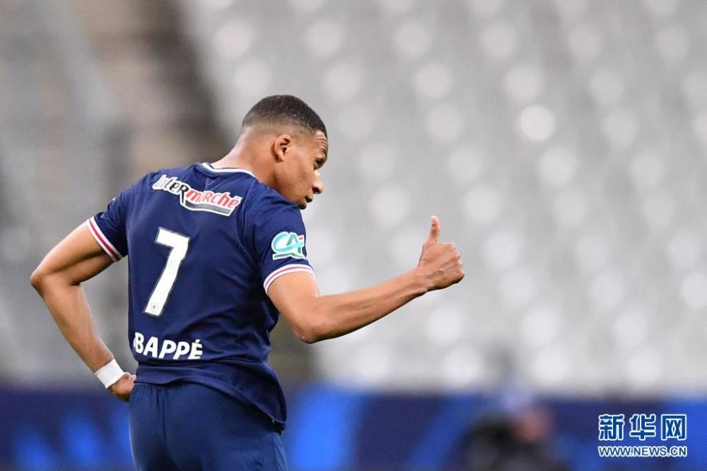 曼城迎法国杯关键赛,冲刺阶段临场应变,更衣室稳定,医务组通报恢复的简单介绍 曼城迎法国杯关键赛,冲刺阶段临场应变,更衣室稳定,医务组通报恢复的简单介绍